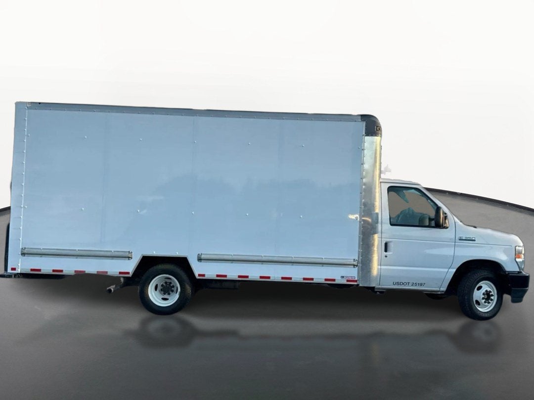 ford e-series cutaway 2023 1FDWE3FK8PDD24270 image ford e-series cutaway 2023 1FDWE3FK8PDD24270 image